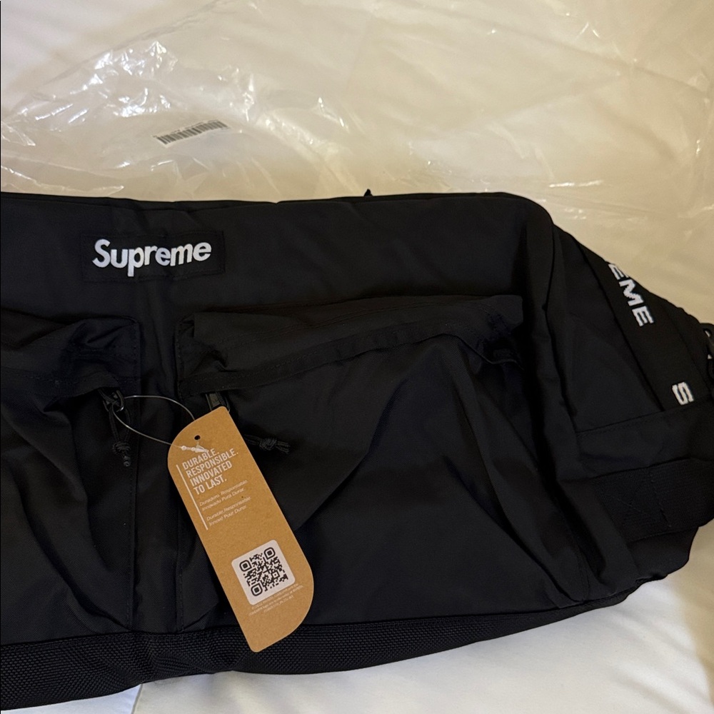Supreme Black Duffle Bag - Picture 5 of 5